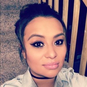 Meet your Posher, Nancy